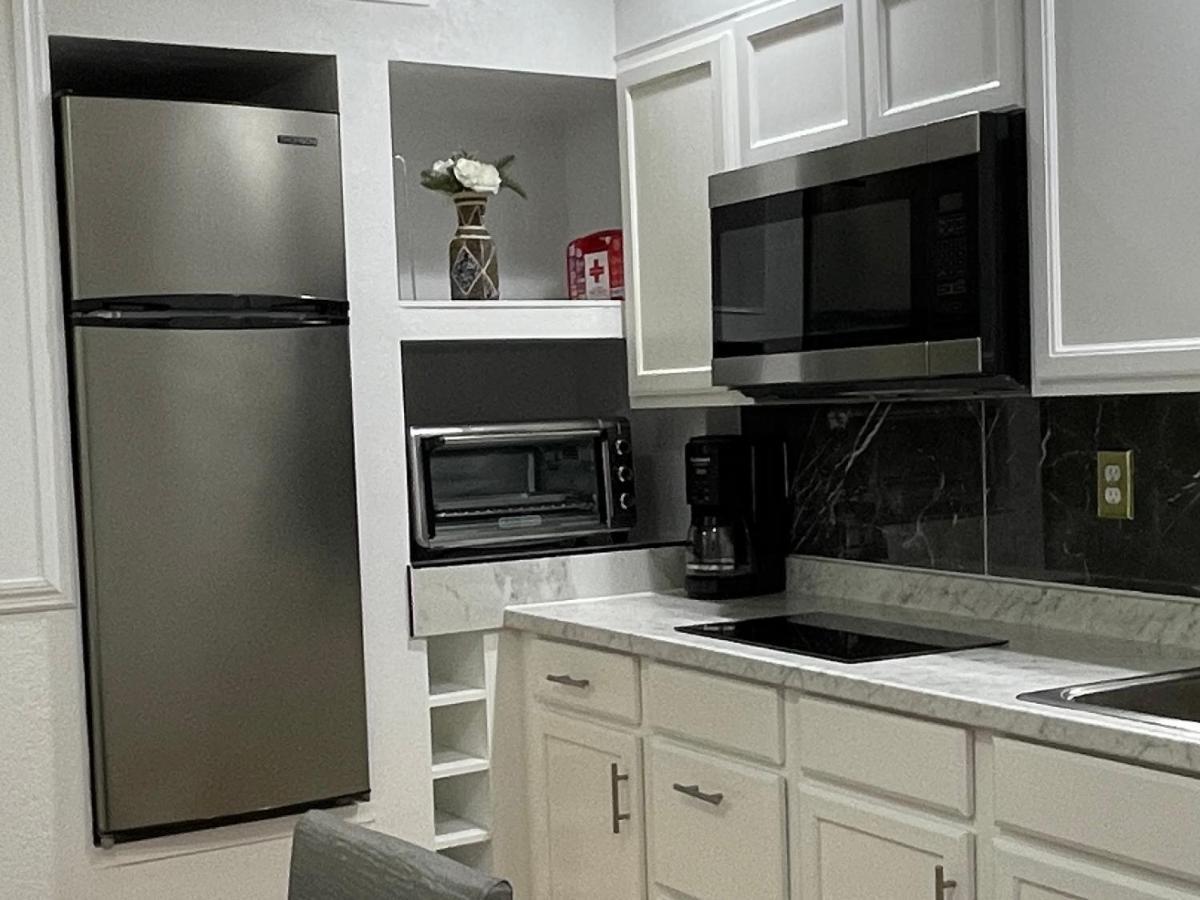 2 Bedroom Apartment Оберндейл Экстерьер фото