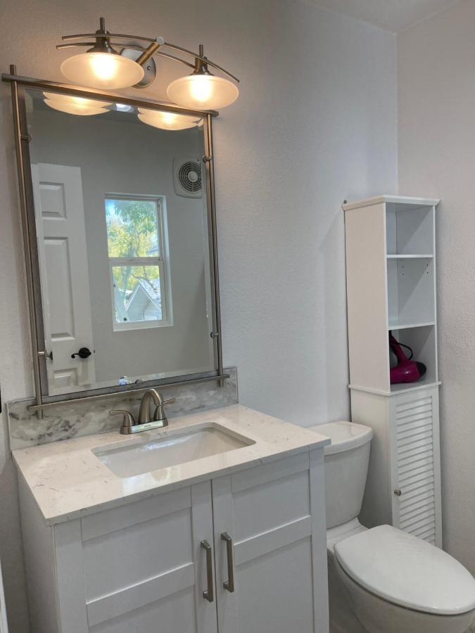 2 Bedroom Apartment Оберндейл Экстерьер фото